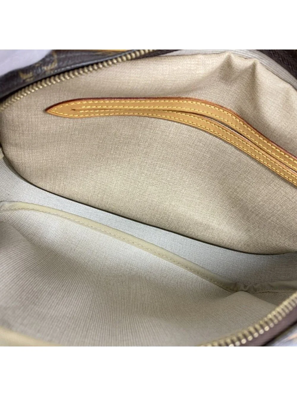 Louis Vuitton Shoulder Bag Monogram Reporter PM Brown